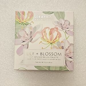 Seraphine Botanicals Lily+ Blossom lily infused brush palette
